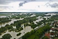 Povodne očami čitateľov: Malé dieťa takmer stiahol rozbúrený Dunaj!