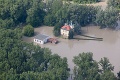 Títo muži kriesia zaplavený Devín: 40 hodín bez spánku, no makajú ďalej!