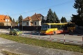 Šoféri autobusov v Piešťanoch riskujú každý deň: Na tejto križovatke ide o život!