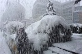 Čitatelia posielajú FOTO zo všetkých kútov krajiny: Na Slovensko sa valia tony snehu!