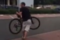 Absolútne svinstvo zachytené na VIDEU: Takto ukradol mladík bicykel v Bratislave!