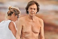 McCartney si užíva leto so sexi manželkou: Takto dovolenkuje chrobák Paul!