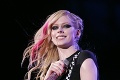 Najťažšie obdobie v živote speváčky Avril Lavigne: Myslela som si, že zomriem!