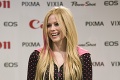 Najťažšie obdobie v živote speváčky Avril Lavigne: Myslela som si, že zomriem!
