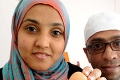 Moslimský pár si v supermarkete kúpil vajíčka: Na jednom našli neuveriteľný odkaz, ktorý by našim očiam unikol!