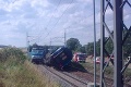 Železničná nehoda v Česku: Rýchliky sa mali minúť, namiesto toho sa zrazili! Kto pochybil?