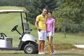 Ako je to s golfom v rodine Hrbatých? Je na greene lepší Domino alebo jeho manželka Nelly?