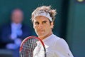 Vo Wimbledone dnes finále snov: Roger Federer chce tenisky s číslom osem!