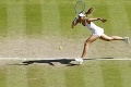 Serena je opäť vo finále Wimbledonu: V ostro sledovanom zápase zničila Šarapovovú!