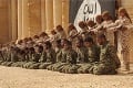 Chladnokrvná poprava desiatok sýrskych vojakov príslušníkmi ISIS v Palmýre: Prizerali sa stovky divákov!