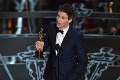 Ako dopadlo odovzdávanie Oscarov 2015? Herec prišiel na pódium nahý, hanba sa mu dala čítať z tváre!