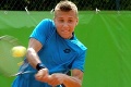 Junior Molčan postúpil na Roland Garros už do osemfinále: Vyprášil Američana