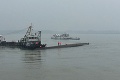 Na rieke Jang-c'-ťiang sa potopila loď: Z vraku sa ozýva zúfalý krik uväznených ľudí!