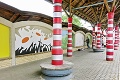 Na stanici v Strážskom vznikla galéria: Ošarpané steny rozžiarili farby!