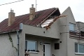 Slovensko zasiahlo búrlivé počasie: Silný vietor strhával strechy!