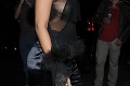 Zabudnite na nahé zadky, Rihanna zašla v odhaľovaní ešte ďalej: Všetky pohľady spočinuli na jej...