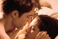 Kristen Stewart spomínala na nakrúcanie erotických scén s Robertom Pattinsonom: Boli to muky!
