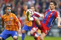 Slovenský obranca po prehre Wolfsburgu s Bayernom odložil talizman: Pekaríkova maska ide dole!