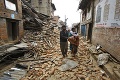 Obete zemetrasenia v Nepále neustále pribúdajú: Ich počet presiahol 2500 mŕtvych!
