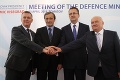 Ministri obrany krajín V4 rokovali v Tomášove: Vyšehradská štvorka plánuje mať spoločné nebo!