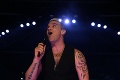 Robbie Williams priviedol Slovákov do varu: Pozrite sa, ako vyzerala jeho famózna šou!