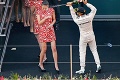 Hamilton o výstreku na čínsku hostesku: Nechápem kritiku, toto je F1!