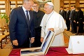 Prezident Kiska zvolil pri návšteve pápeža rozporuplné témy: Čo na to známe osobnosti a politici?