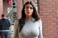 Kim Kardashian mala kedysi ÚPLNE inú tvár: Pri pohľade na tie fotky zabudnete zatvoriť ústa!