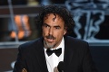 Ako dopadlo odovzdávanie Oscarov 2015? Herec prišiel na pódium nahý, hanba sa mu dala čítať z tváre!