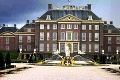 Holanďania vedia, ako si uctiť hostí: Krásne Slovenky večerali v kráľovskom paláci!