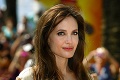 Osamotená Angelina Jolie: Nemám žiadne kamarátky!