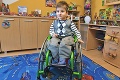 Slabé kosti ho pripútali na invalidný vozík: Ani 12 zlomenín Majka psychicky nezlomilo!
