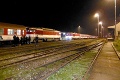 Škrípanie bŕzd a vydesení cestujúci: Vlaky delili od zrážky iba metre!