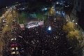 Obrovský protest na bratislavskom námestí: Davy ľudí na čele s hercami žiadali koniec Ficovej vlády