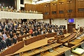 Poslancov čaká schôdza: Zamestná ich Ukrajina a návrhy poslanca Hlinu