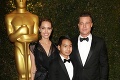 Hviezdna svadba storočia: Brad Pitt a Angelina Jolie si konečne povedali ÁNO!
