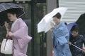 Japonsko je v strehu: Ľudia sa pripravujú na príchod tajfúnu