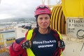 Xena spolu s aktivistami Greenpeace obsadili loď na ťažbu ropy