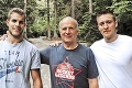 Hokejisti Ján Brejčák a Tomáš Mikúš sa zdokonaľovali vo Vancouvri: Namiesto dovolenky tvrdý tréning