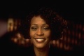 Rodina Whitney Houston chce zacementovať jej rakvu, boja sa zlodejov