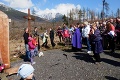 Mysteriózna krížová cesta: Pod Tatrami si pripomenuli umučenie Ježiša Krista