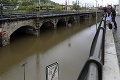 Dunaj pokoril hranicu 9 metrov, pozrite sa na potopu z vtáčej perspektívy