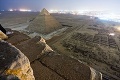 Skupinka turistov vyliezla na pyramídu: Takýto pohľad sa im naskytol