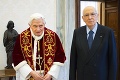 Pontifikát Benedikta XVI. sa skončil: Katolícka cirkev je bez pápeža