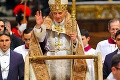 Zdravotný stav Benedikta XVI. sa zhoršil: Pápež nevládze chodiť!