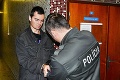 Obvinený z bombového útoku v Košiciach prepadol s pištoľou muža