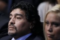 Maradona márne letel cez pol sveta, aby sa rozlúčil s matkou
