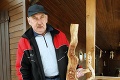 Rezbár Ján skrášľuje Tatry: Takto ožívajú zničené stromy!