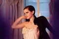 Emma Watson v reklame na parfum: Nežná a sexi zároveň