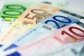 Írsko dostane peniaze z eurovalu, môže ich použiť na záchranu bánk